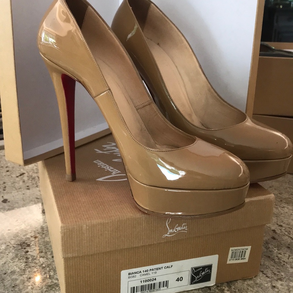 Christian Louboutin Bianca 140 Patent Pump - Picture 6 of 7